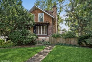 1531 Wilmette Avenue, Wilmette, IL 60091