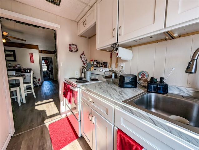 39 John Street, Pawtucket, RI 02860