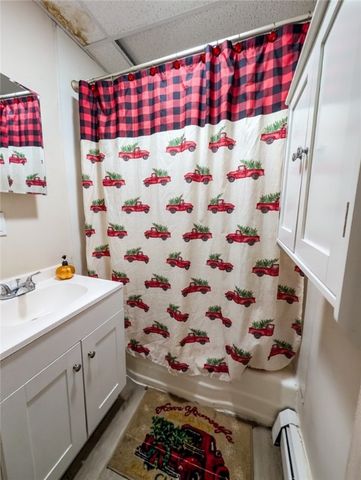 39 John Street, Pawtucket, RI 02860