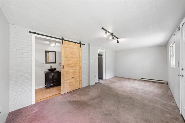 7931 Thon Dr, Penn Hills, PA 15147