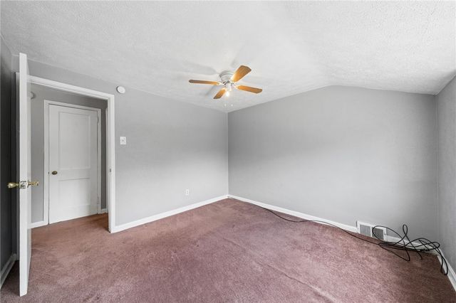 7931 Thon Dr, Penn Hills, PA 15147
