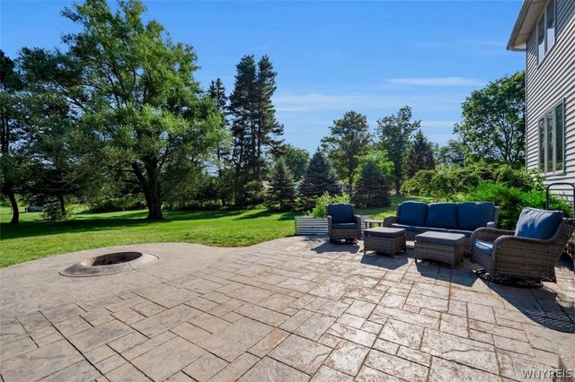 1524 Sweet Road, Aurora, NY 14052