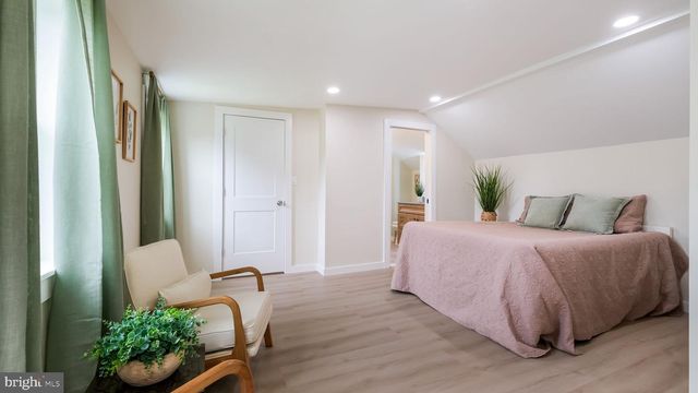 518 AVENUE F, Feasterville Trevose, PA 19053