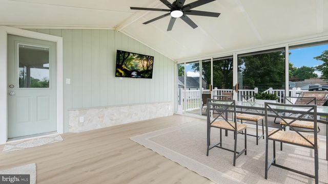 518 AVENUE F, Feasterville Trevose, PA 19053