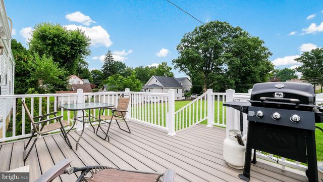 518 AVENUE F, Feasterville Trevose, PA 19053