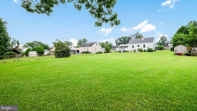 518 AVENUE F, Feasterville Trevose, PA 19053