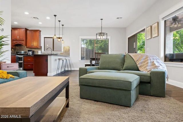 9638 E LOMPOC Avenue, Mesa, AZ 85209