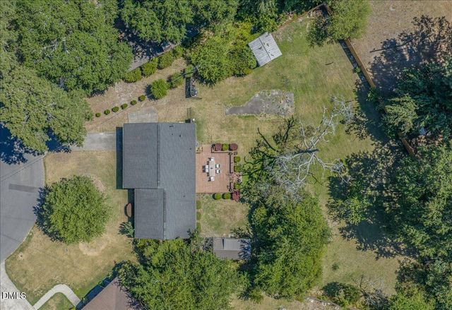 416 E Griswold Street, Selma, NC 27576