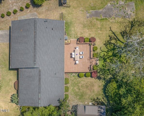 416 E Griswold Street, Selma, NC 27576