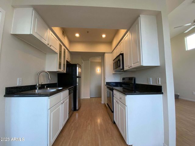 3633 N 3rd Avenue Unit 2050, Phoenix, AZ 85013