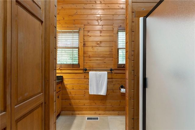 442 Cartecay River Run, Ellijay, GA 30536