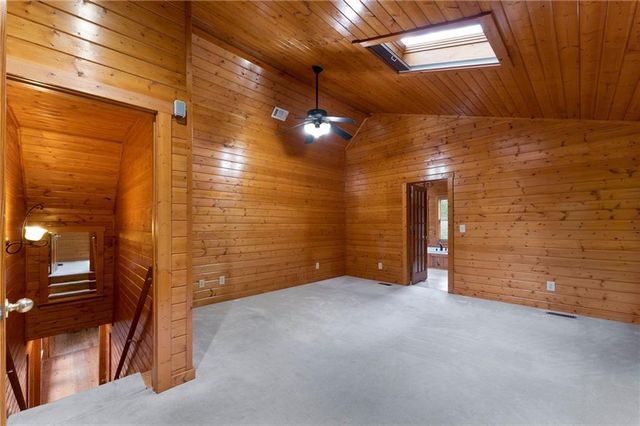 442 Cartecay River Run, Ellijay, GA 30536