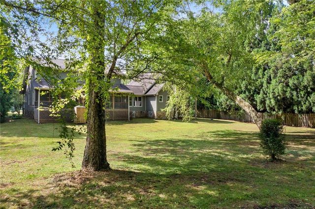 442 Cartecay River Run, Ellijay, GA 30536