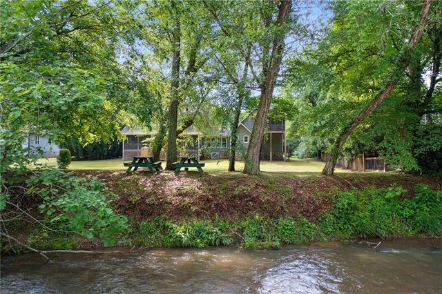 442 Cartecay River Run, Ellijay, GA 30536