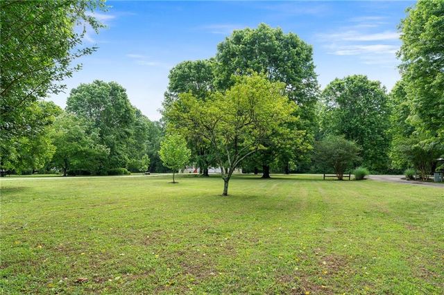 442 Cartecay River Run, Ellijay, GA 30536