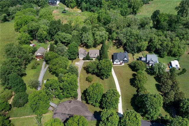 442 Cartecay River Run, Ellijay, GA 30536