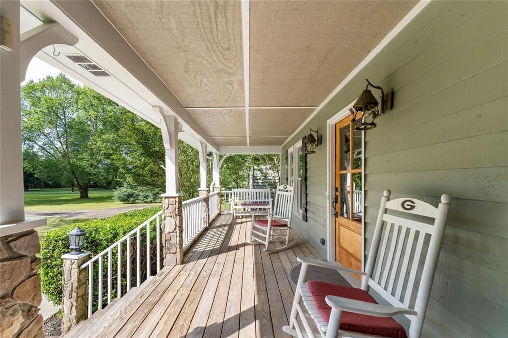 Image 5 of property listing at 442 Cartecay River Run, Ellijay, GA 30536