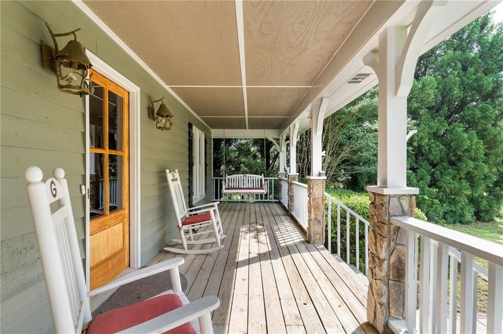 Image 7 of property listing at 442 Cartecay River Run, Ellijay, GA 30536