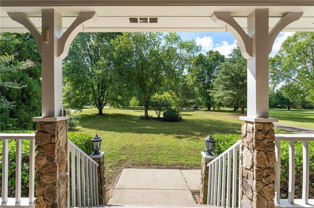 Image 8 of property listing at 442 Cartecay River Run, Ellijay, GA 30536