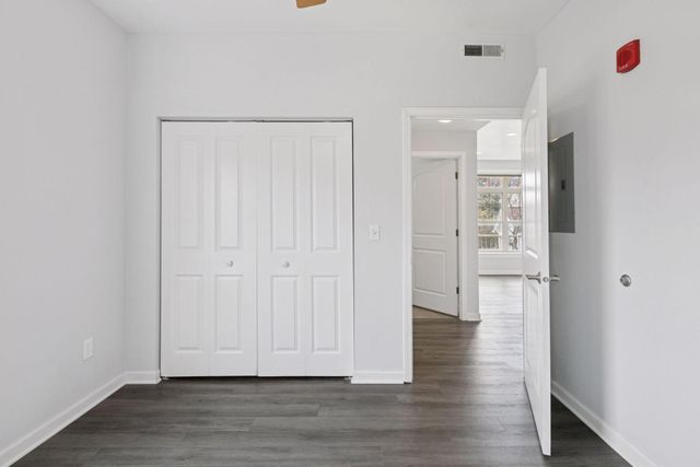 2803 E 38th Street 202, Minneapolis, MN 55406