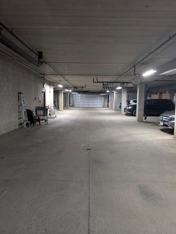 2803 E 38th Street 202, Minneapolis, MN 55406