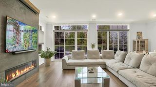 171 N MAIN ST #UNIT 2, New Hope, PA 18938