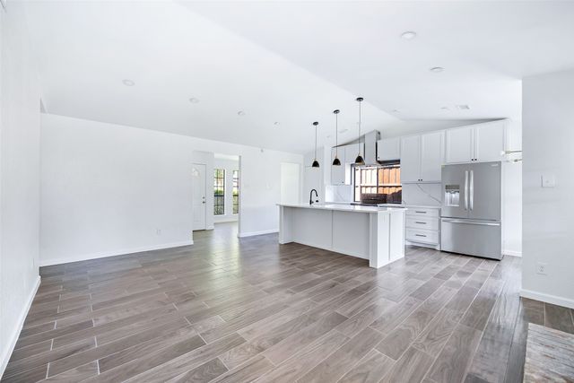 8400 Willow Creek Drive, Frisco, TX 75034