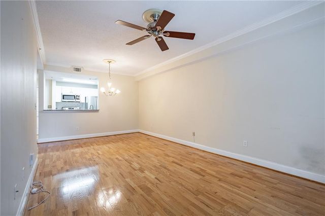 1075 Peachtree Walk NE A205, Atlanta, GA 30309