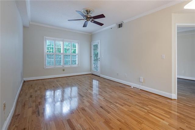 1075 Peachtree Walk NE A205, Atlanta, GA 30309