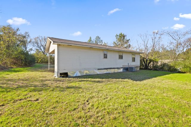 175 S Dunbar Lane, Emory, TX 75440
