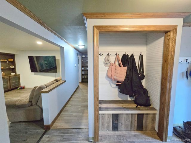 659 Roosevelt Road, Niagara C-wi, WI 54151