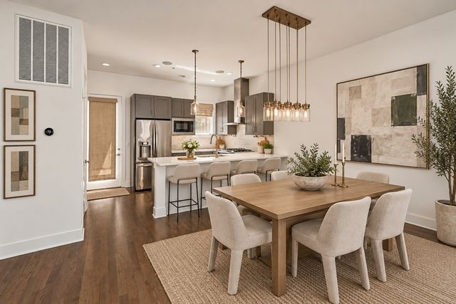 709 Bradford Ave, Nashville, TN 37204