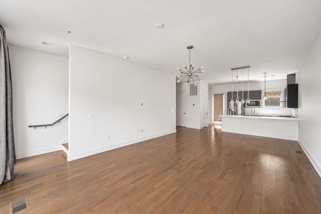 709 Bradford Ave, Nashville, TN 37204