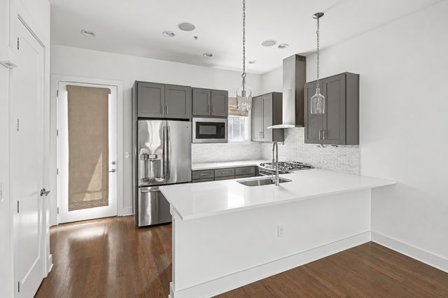 709 Bradford Ave, Nashville, TN 37204