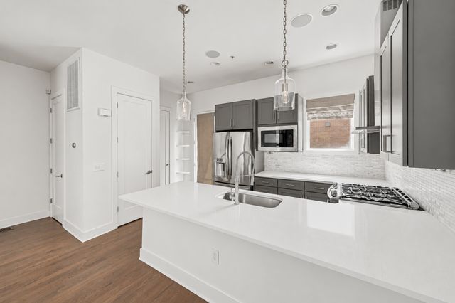 709 Bradford Ave, Nashville, TN 37204
