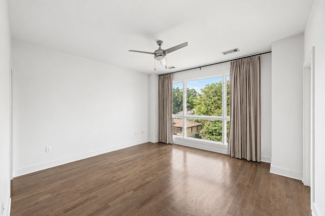 709 Bradford Ave, Nashville, TN 37204