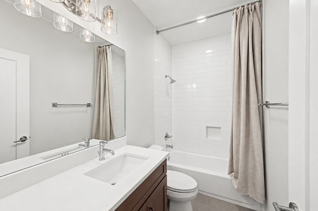 709 Bradford Ave, Nashville, TN 37204