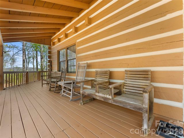 178 Tablerock Drive, Saluda, NC 28773