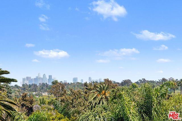 1878 Greenfield Avenue PH5, Los Angeles, CA 90025