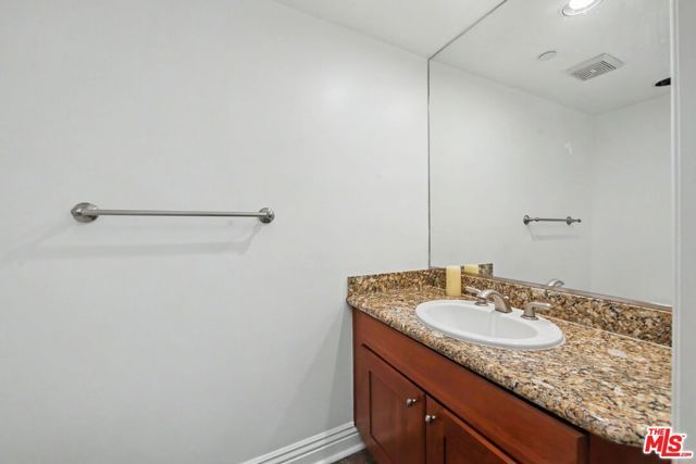 1878 Greenfield Avenue PH5, Los Angeles, CA 90025
