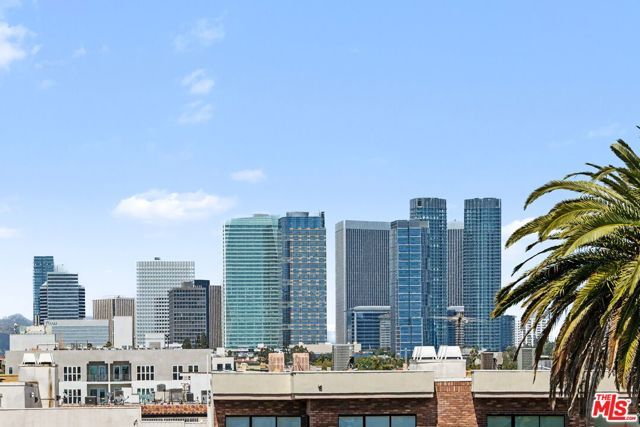1878 Greenfield Avenue PH5, Los Angeles, CA 90025