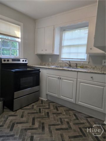 2309 Lorraine Drive, Savannah, GA 31404