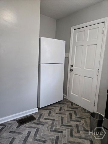 2309 Lorraine Drive, Savannah, GA 31404