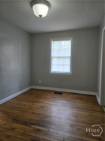 2309 Lorraine Drive, Savannah, GA 31404