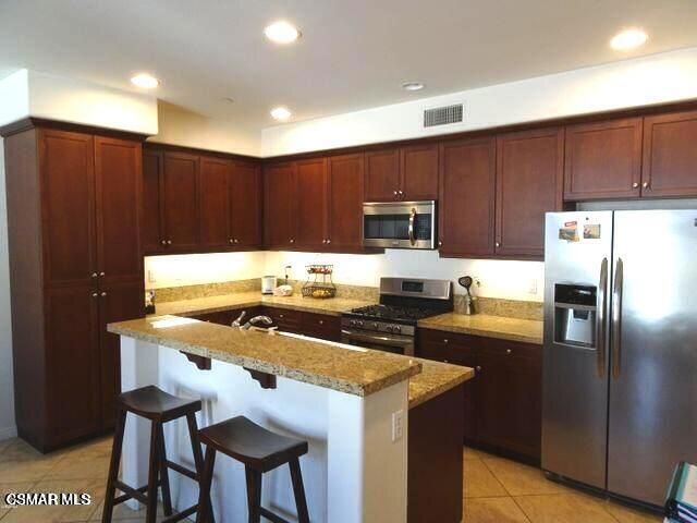 32 Secret Hollow Lane, Newbury Park, CA 91320