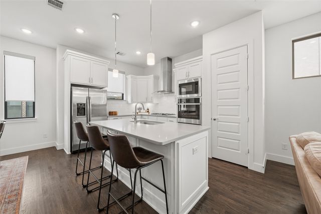 8261 Laflin Lane, Dallas, TX 75231