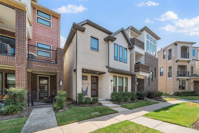 8261 Laflin Lane, Dallas, TX 75231