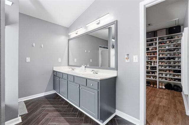 300 Tuggle Court, Woodstock, GA 30188