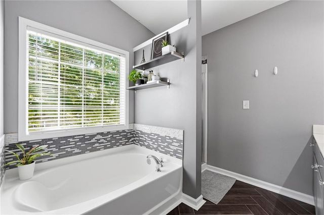 300 Tuggle Court, Woodstock, GA 30188