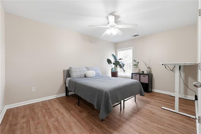 300 Tuggle Court, Woodstock, GA 30188